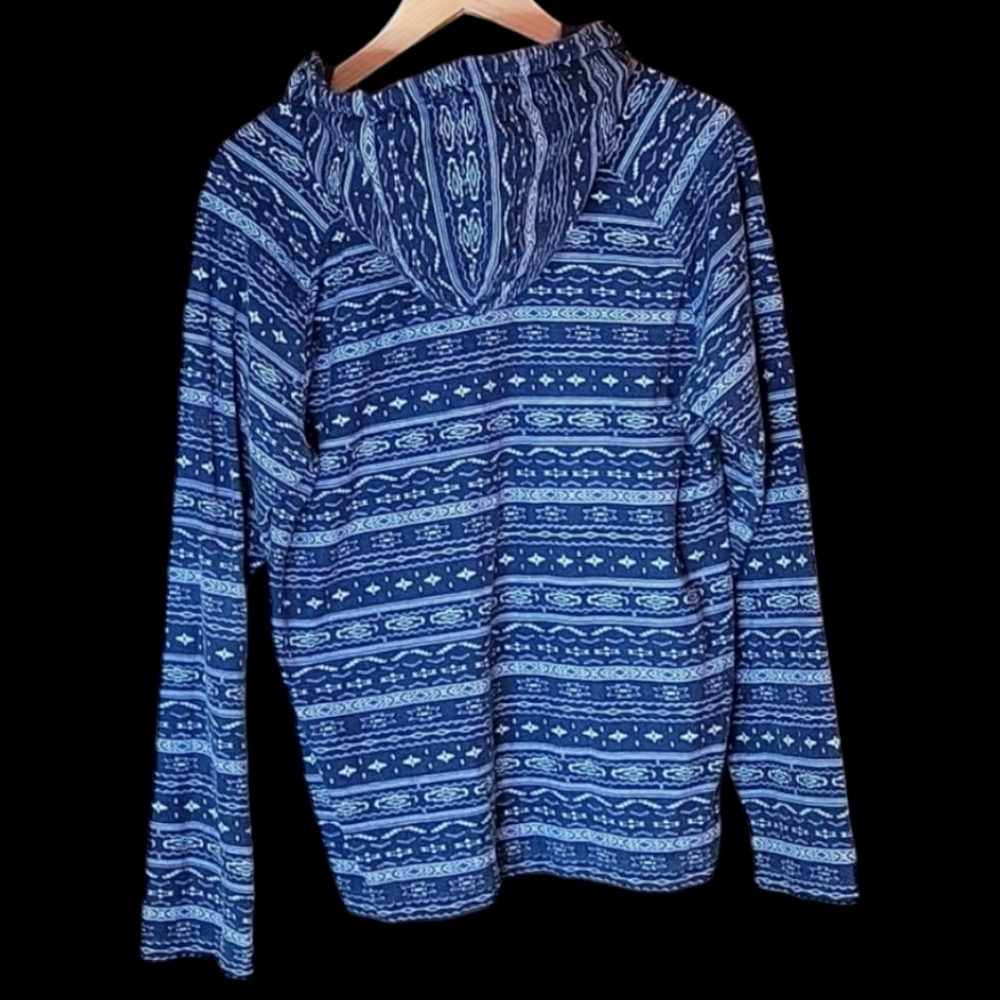 H&M Men's Pullover Hoodie in Blue, Tribal Designs, Size: Small - Picture 2 of 5